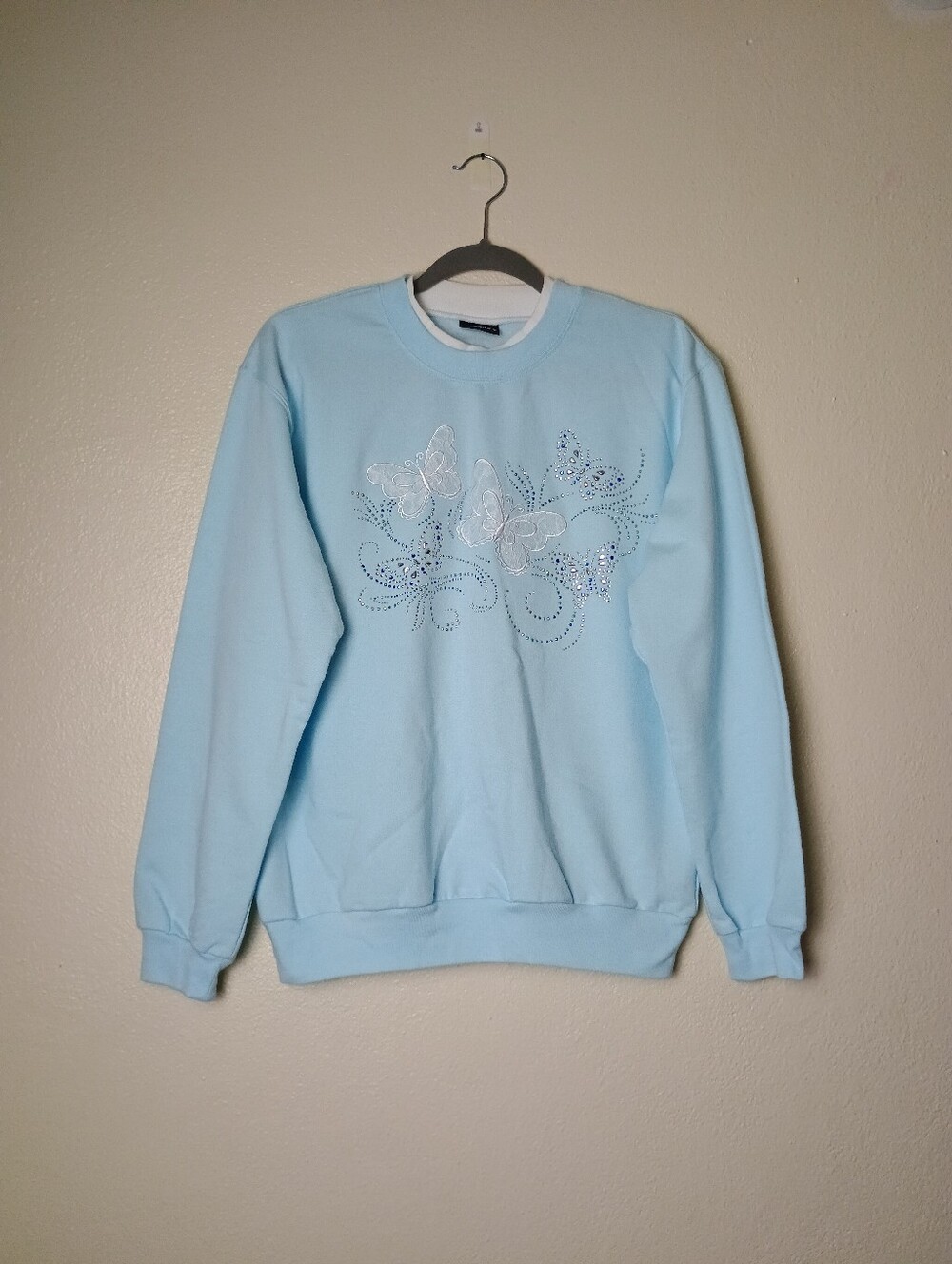 Trilogy By Morning Sun M Light Blue Butterfly Crewneck Sweatshirt - Vintage Y2K